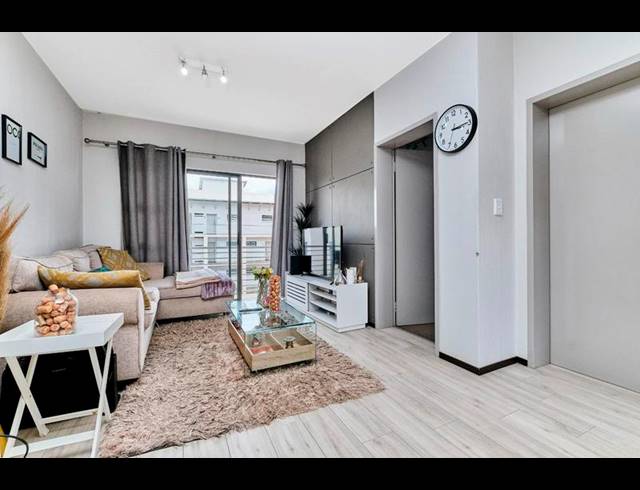 1 BEDROOM APARTMENT FOR SALE IN BROADACRES